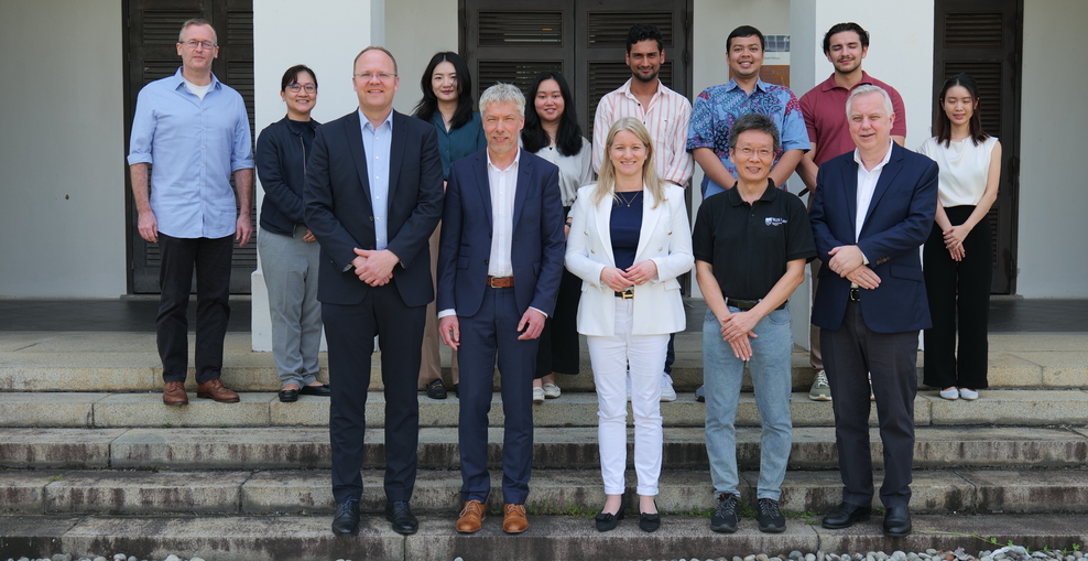 Gruppenbild von der Digitalisierungsreise nach Singapur